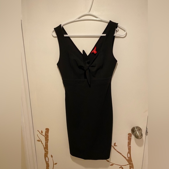 Guess dress, new - Picture 2 of 2